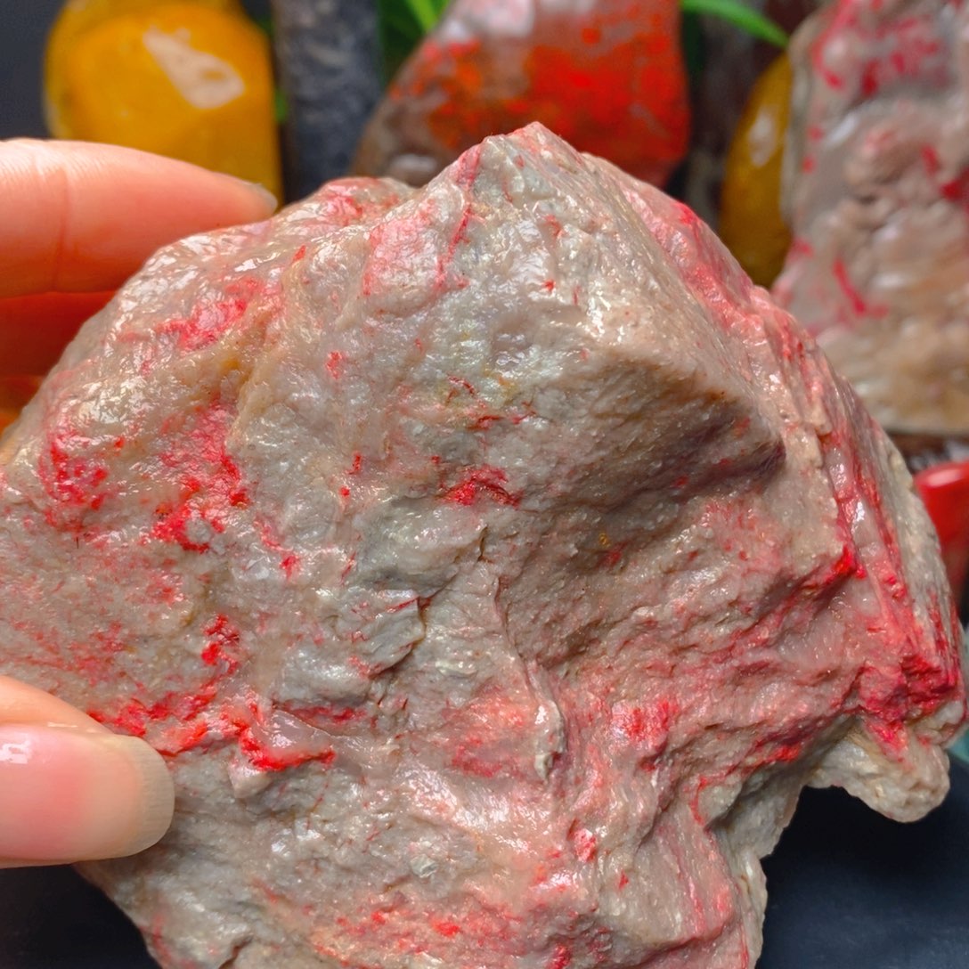 昌化鸡血石昌化鸡血石原石