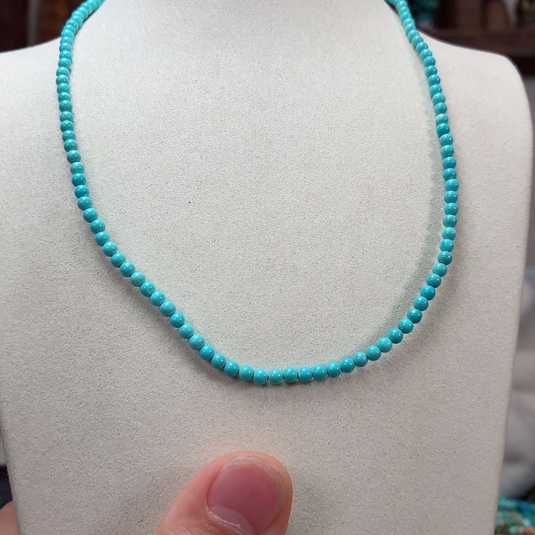 18K金镶嵌绿松石珠宝奇石