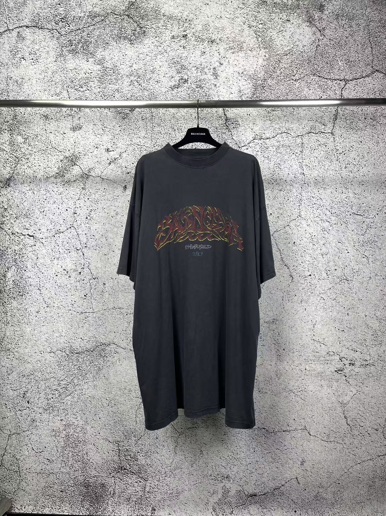 未使用 Balenciaga/巴黎世家 灾难印花T恤/4码/2码/R0281/RN0021