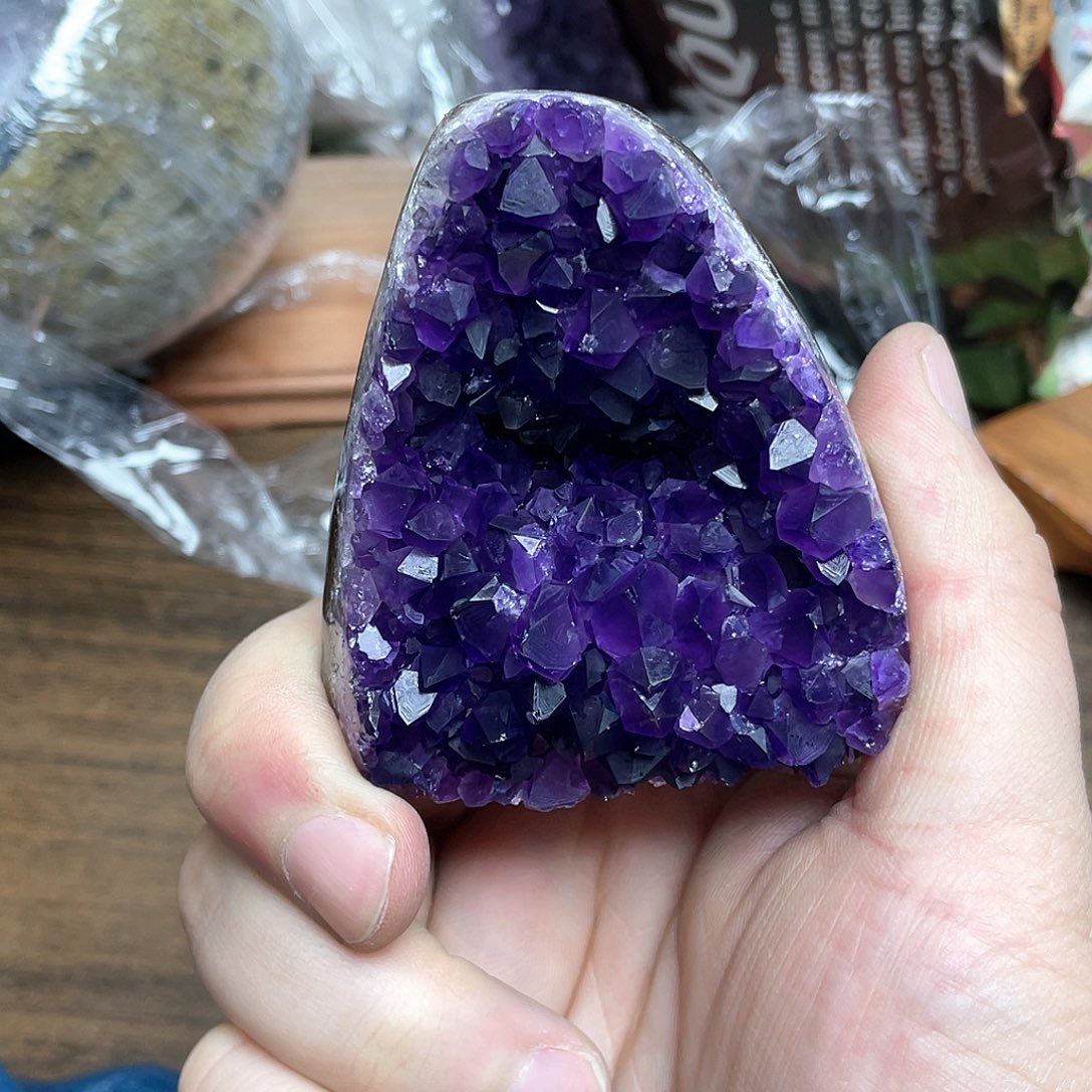 紫晶大型摆件（非配饰）未镶嵌