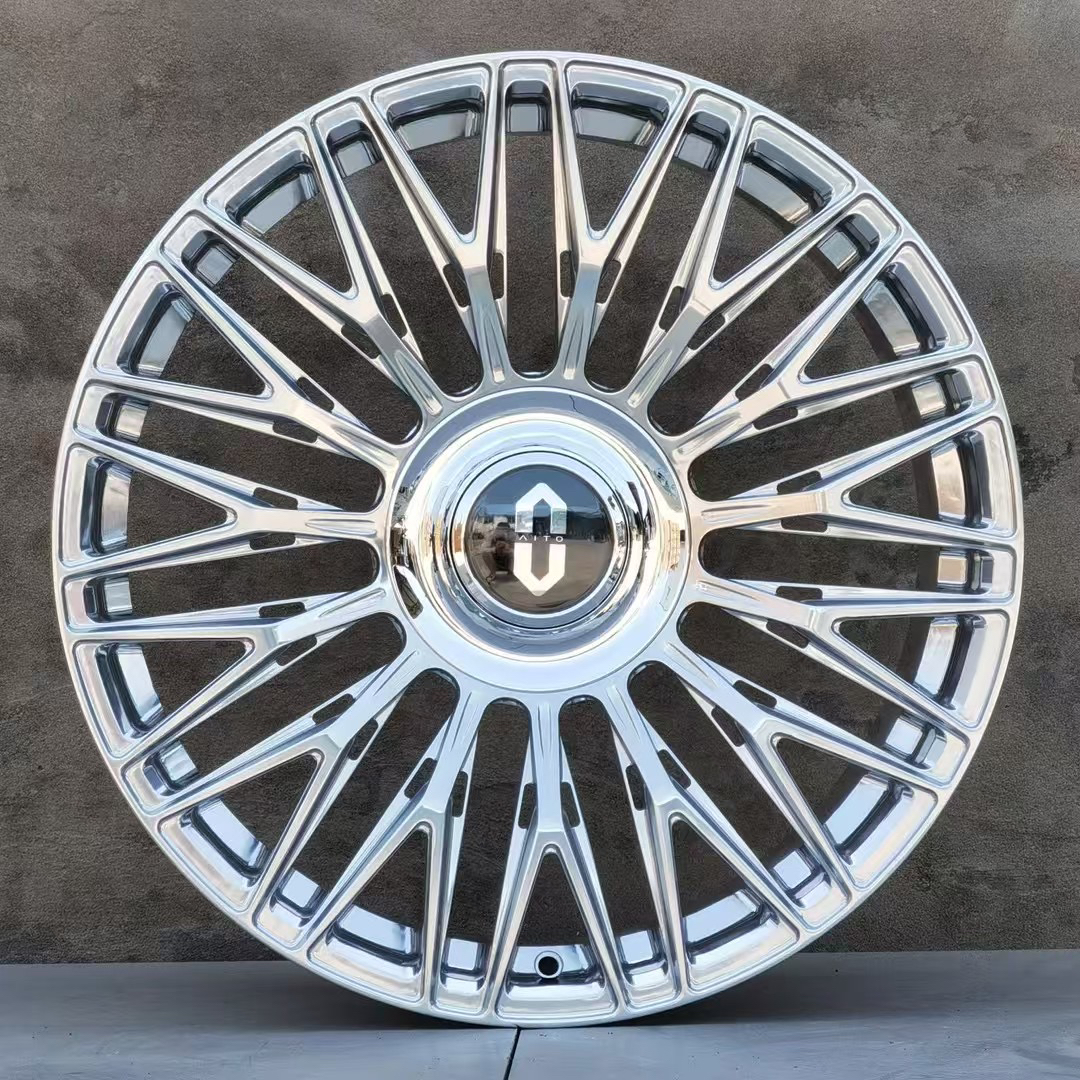 问界M9 精抛悬浮锻造轮毂21寸 22寸