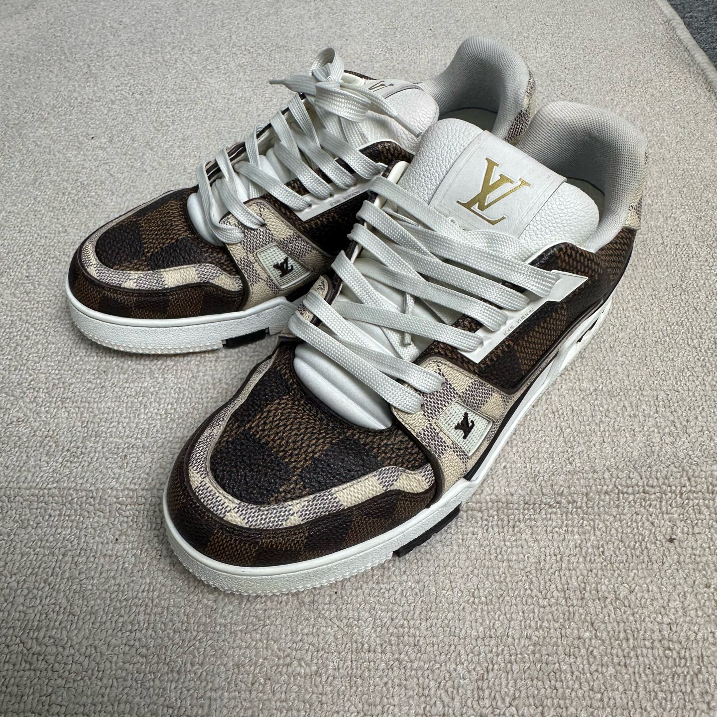 未使用 LouisVuitton/路易威登 棋盘格低帮时尚板鞋男女同款