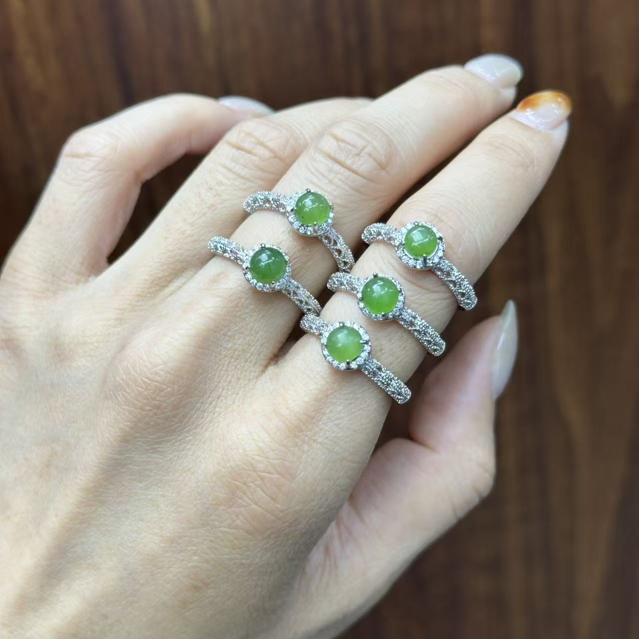 《XQ05》天然和田玉碧玉戒指多样性发其一