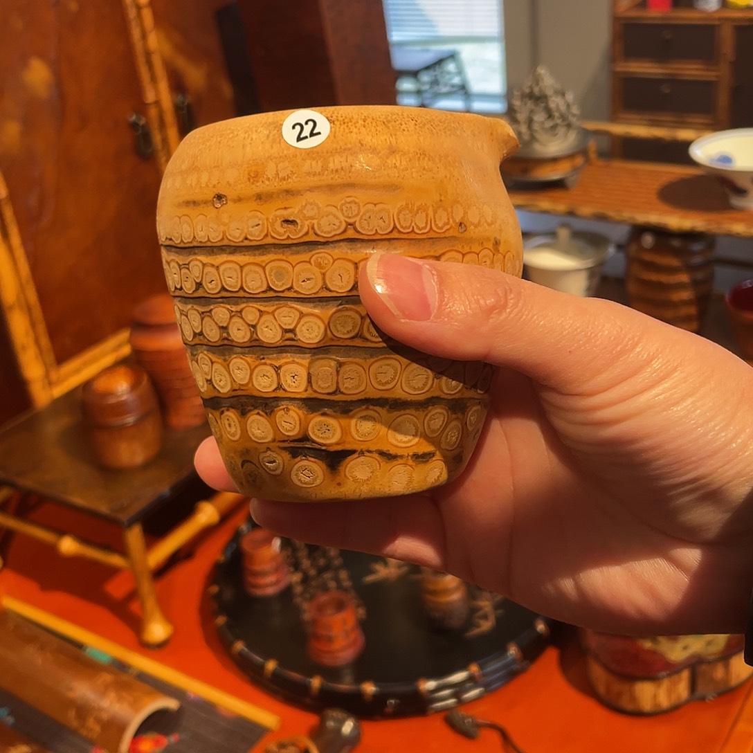 愉***富纯手工制作。       