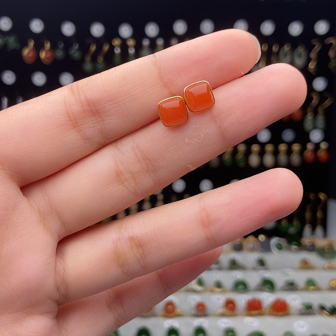 银S925镀金镶嵌和田玉耳饰
