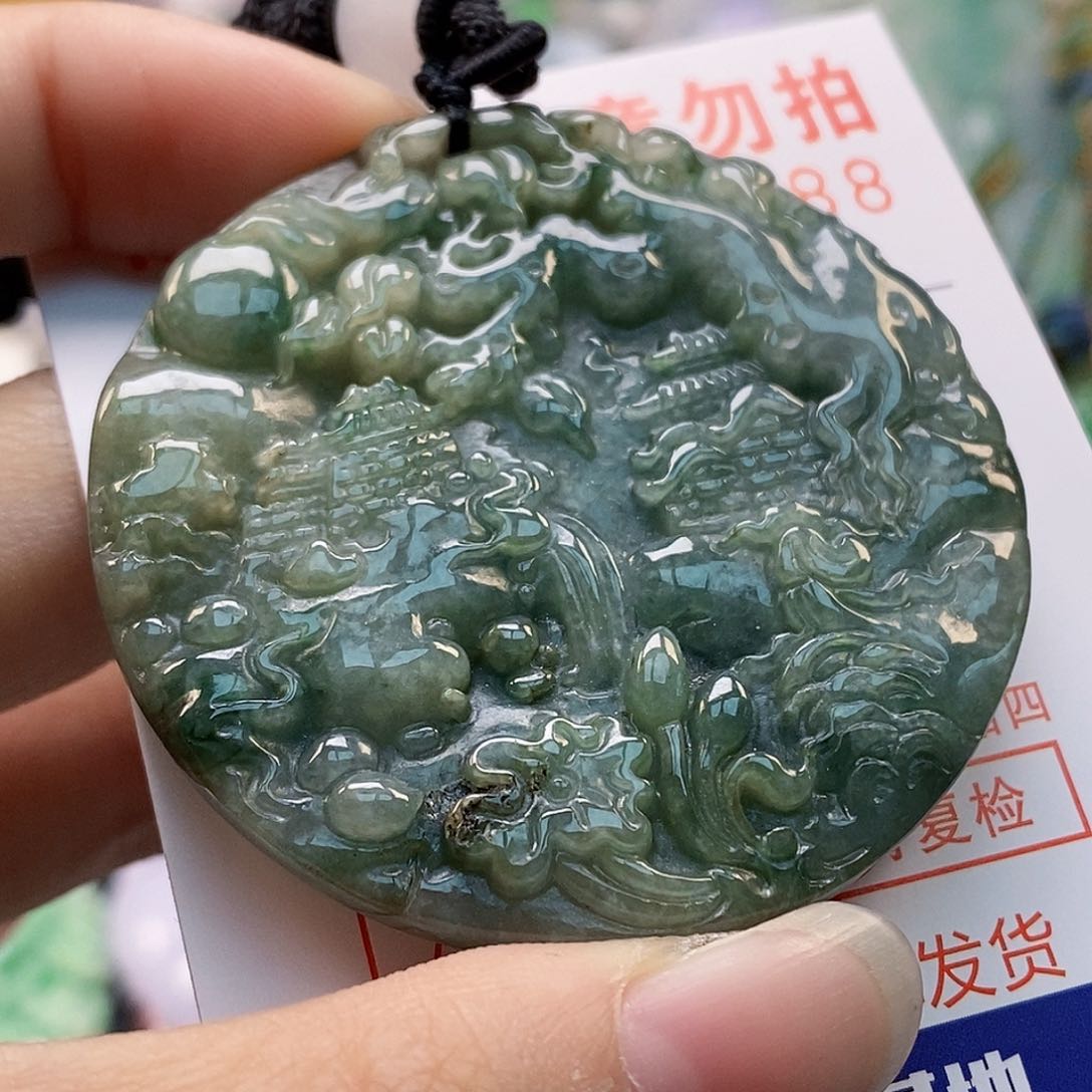 吊坠(不含链)未镶嵌翡翠