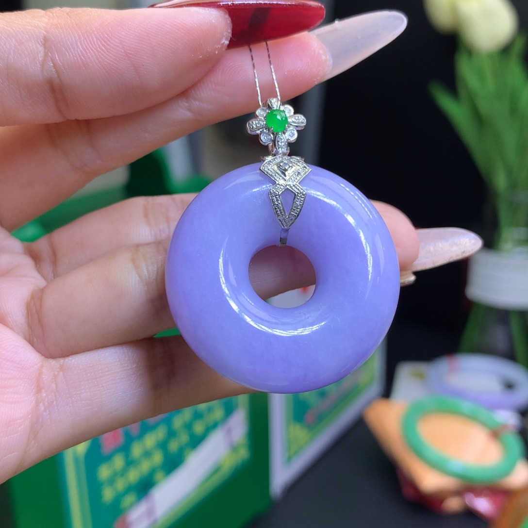 翡翠颈饰18K金镶嵌天然