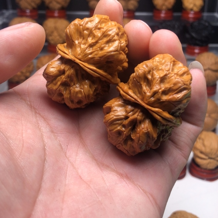 文玩核桃吊坠6盘石鬼脸