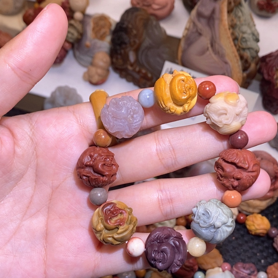 石英质玉（阿拉善玉）未镶嵌手链