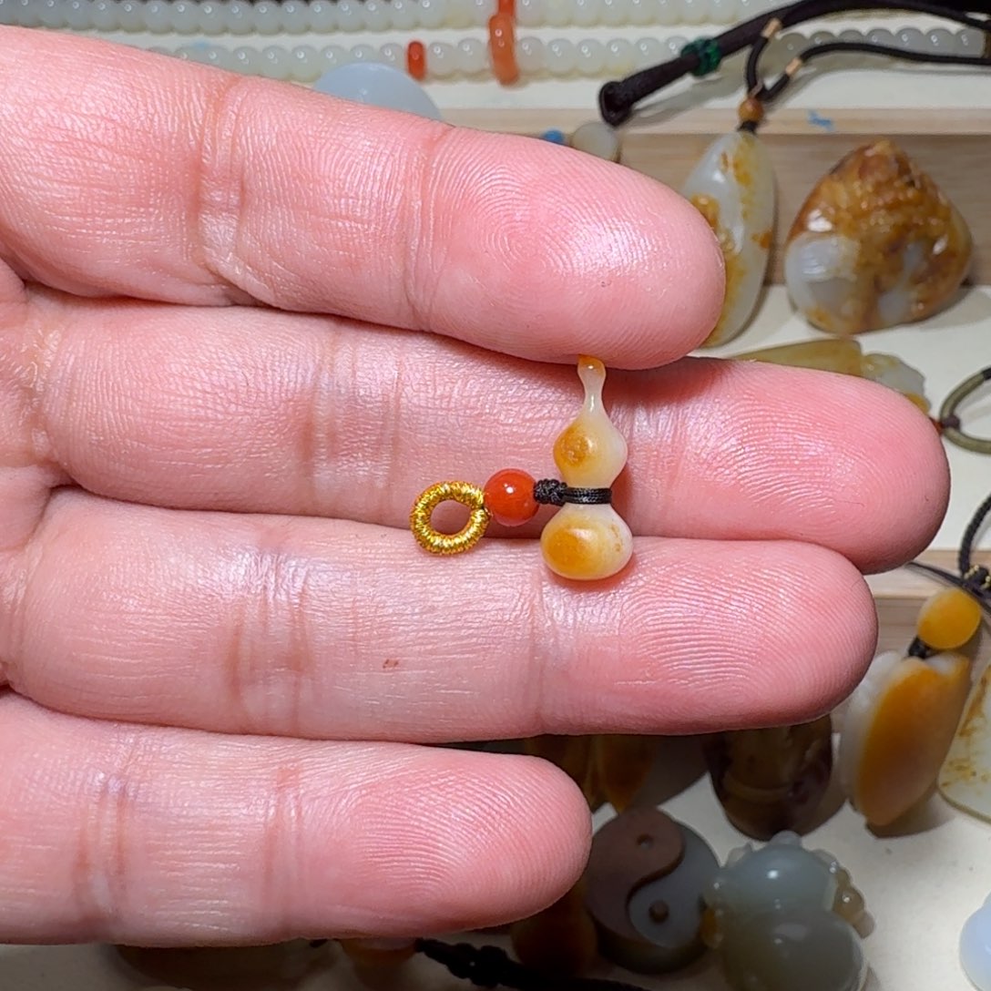 和田玉颈饰未镶嵌?*?