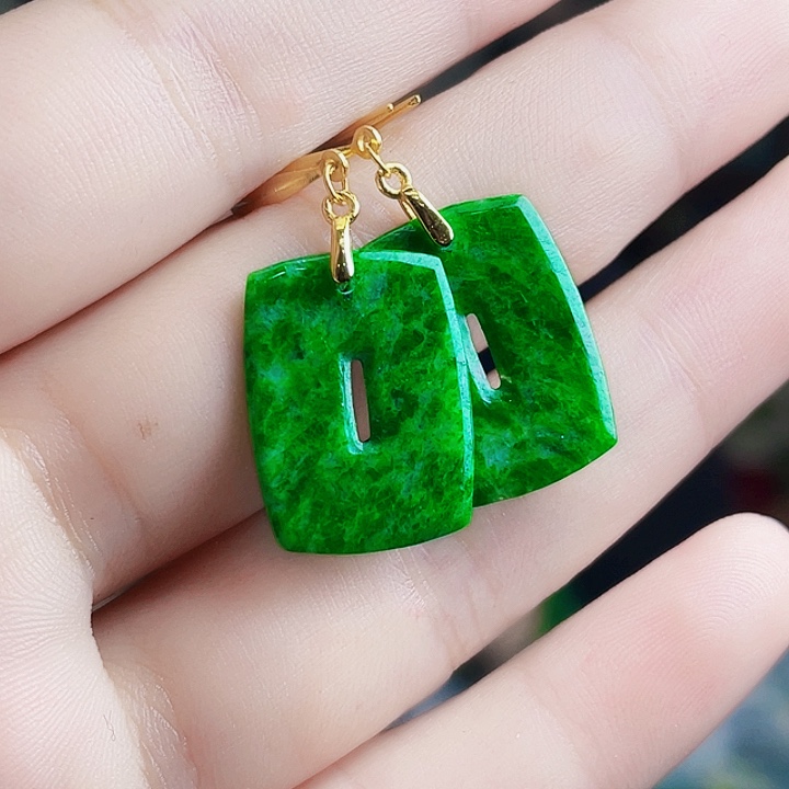 翡翠银S925镶嵌颈饰多样性