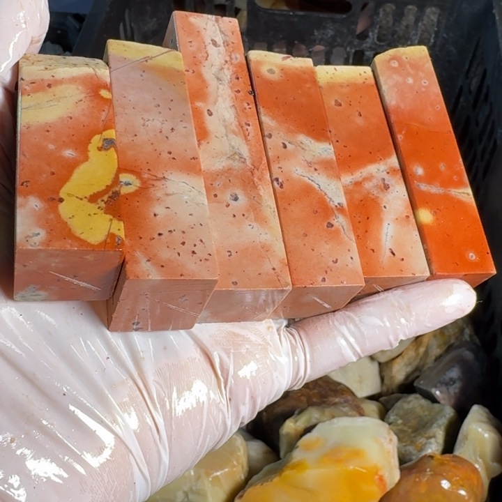 燎***人寿山石寿山石的颜色