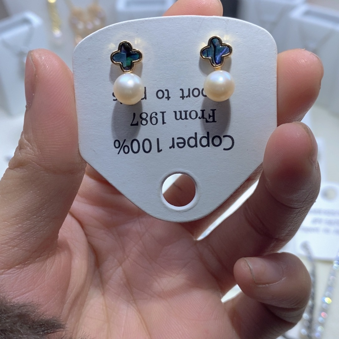 耳坠未镶嵌淡水珍珠