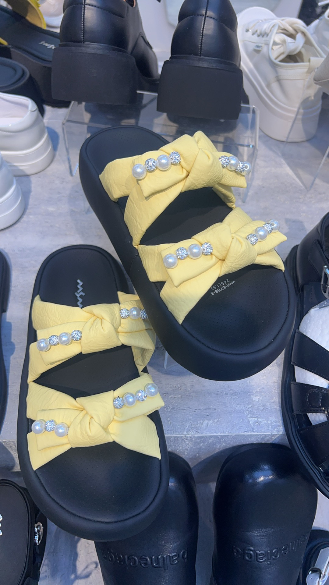 6788-3玛莎玛索凉拖