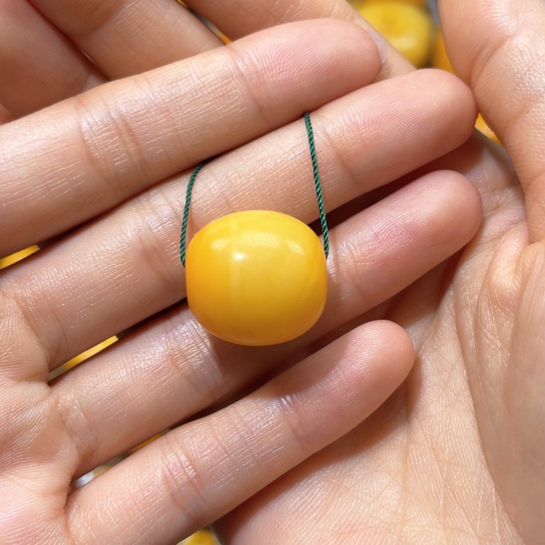 【闪购商品】琥珀裸石未镶嵌珠子