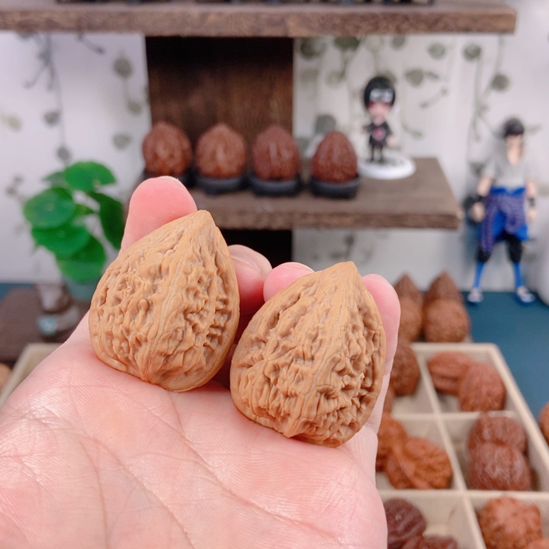 文玩核桃吊坠58¥¥天眼鸡心