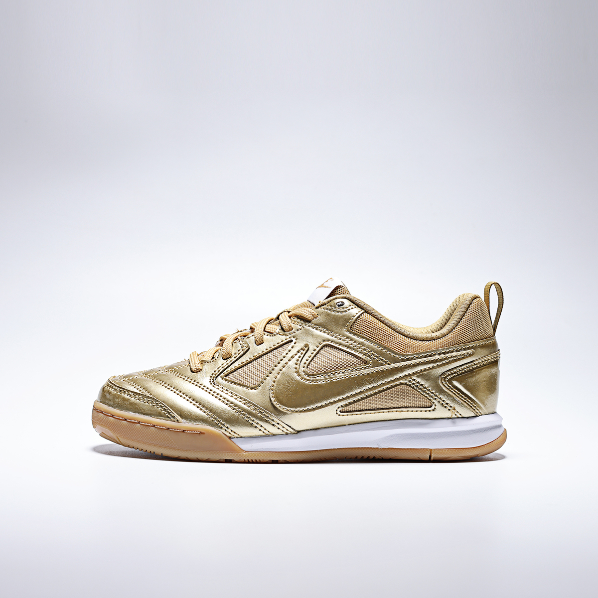 NIKE耐克NIKE GATO LV8 (GS)流光风时尚运动休闲鞋II7084-700