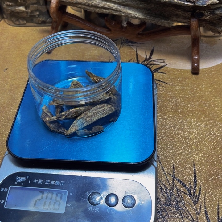 小***情沉香沉香碎屑老料陆河