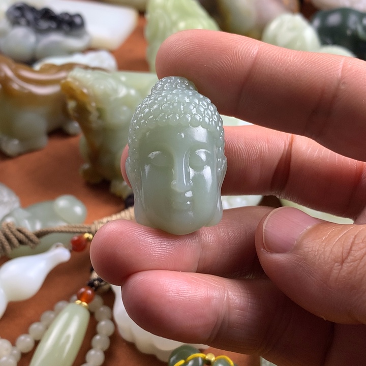 未镶嵌和田玉挂件