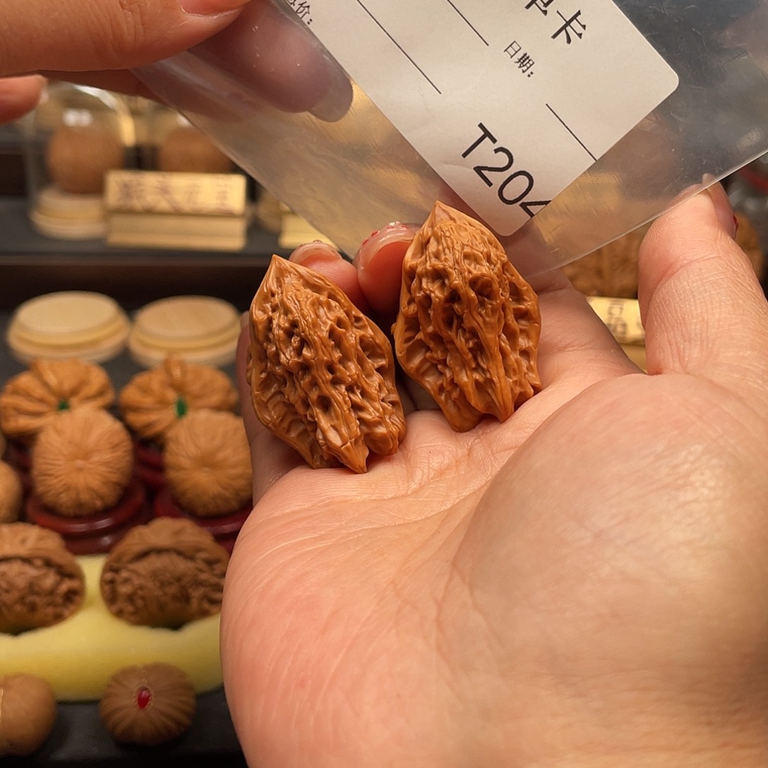 熊***爹把件文玩核桃小鸟204