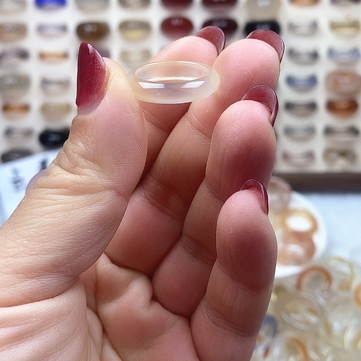 玛瑙/玉髓戒指未镶嵌