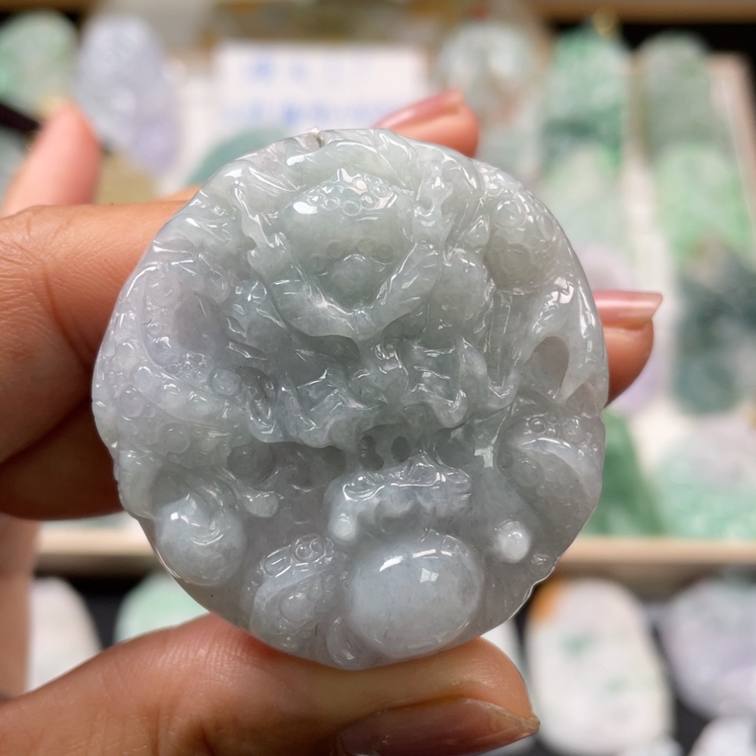 翡翠吊坠(不含链)未镶嵌
