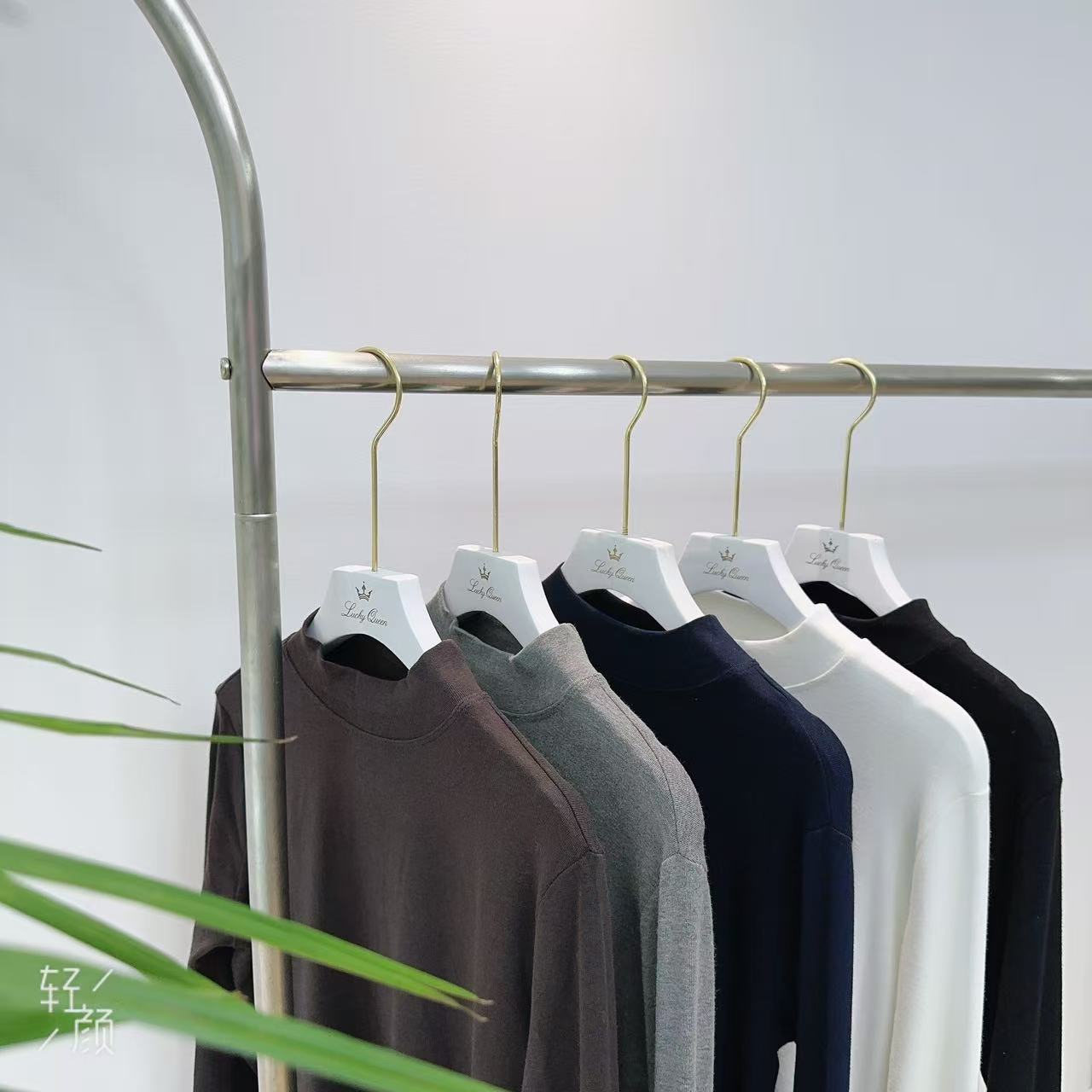 高弹力修身打底衫均码