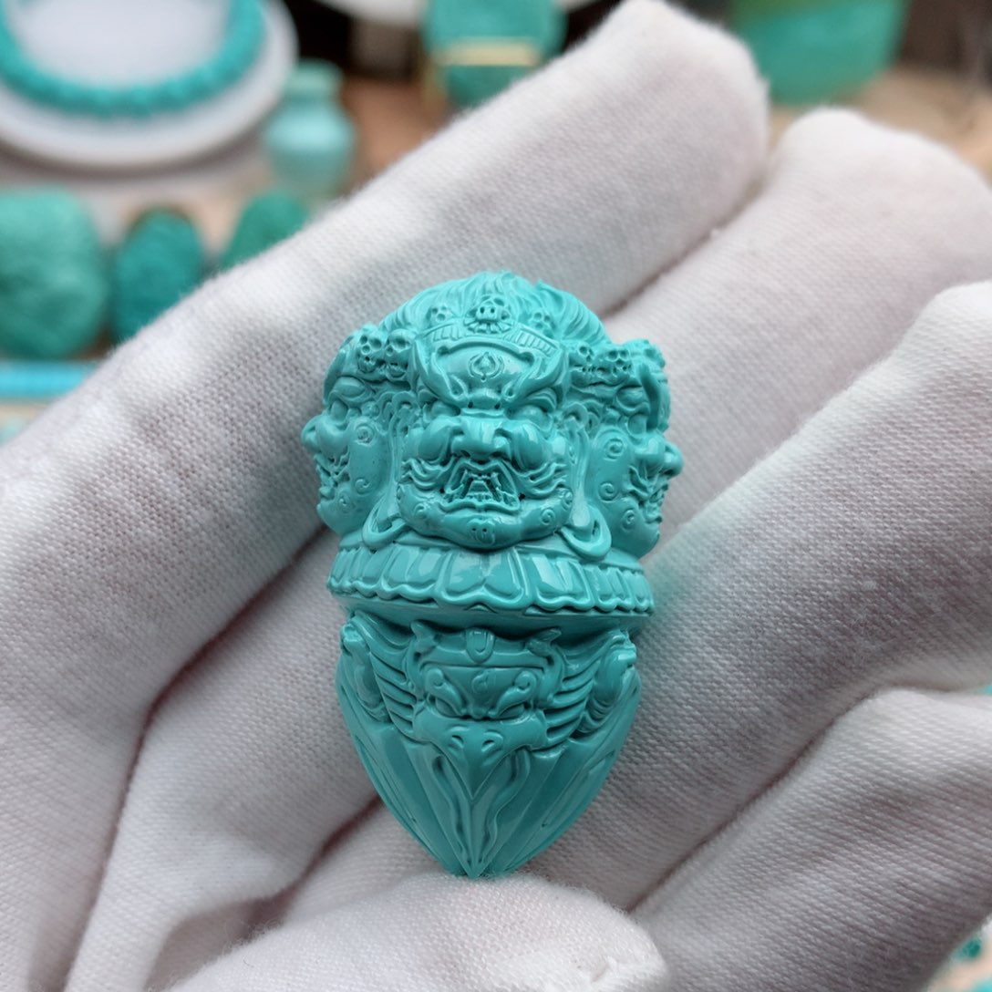 绿松石珠宝奇石未镶嵌重：21.5克