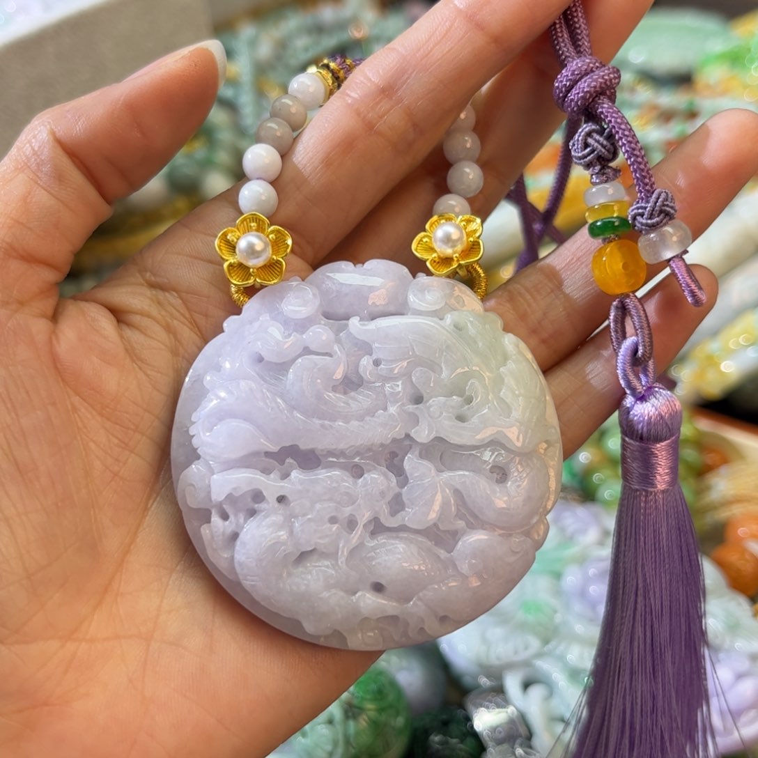 翡翠颈饰未镶嵌待编款