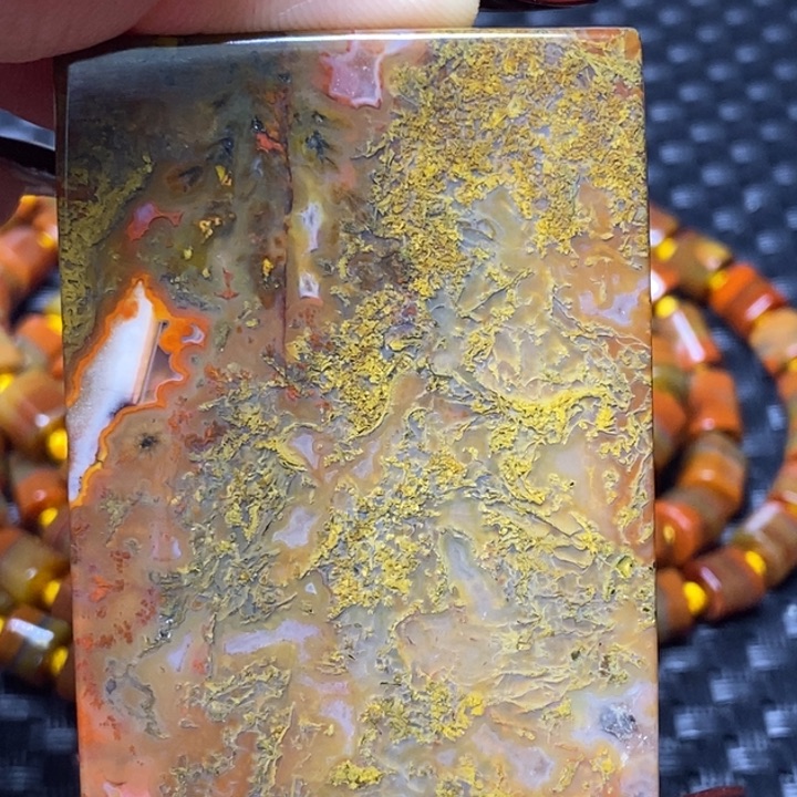 玛瑙/玉髓颈饰未镶嵌