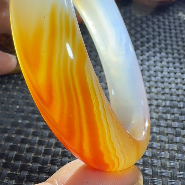 开***好玛瑙/玉髓未镶嵌颈饰