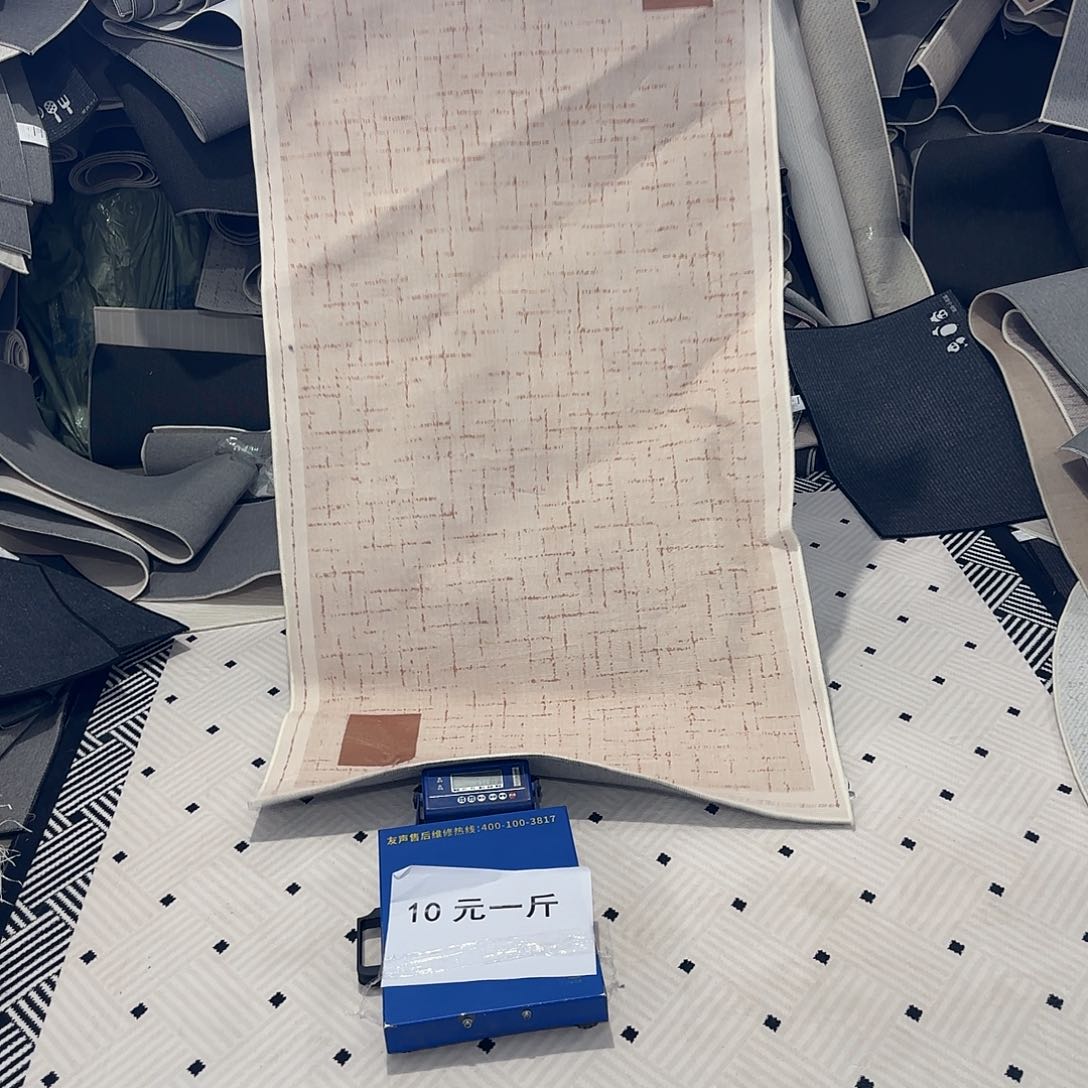 聚酯纤维（涤纶）95%以上114