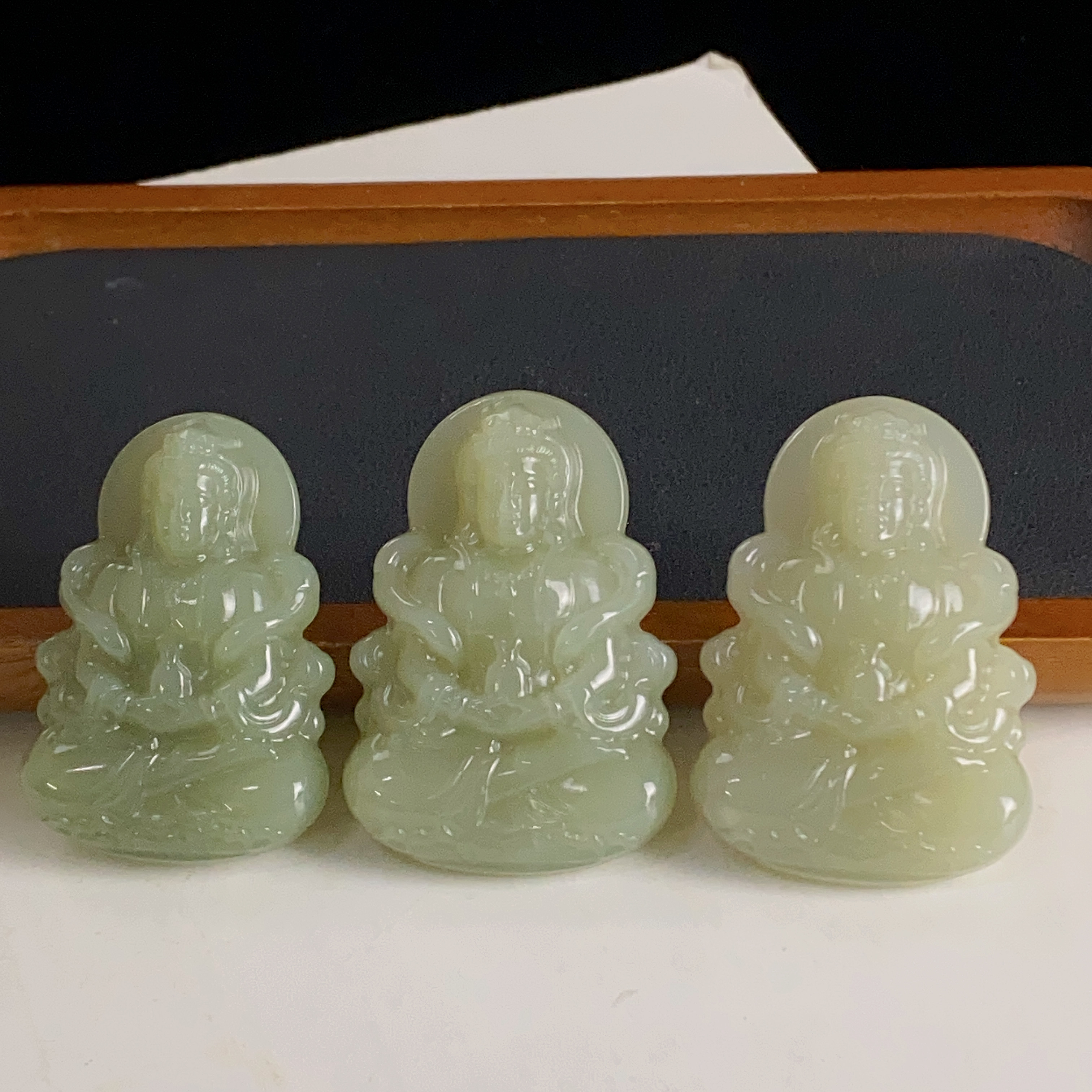 2888/ZY888-912 精美精雕和田玉观音吊坠/多样性发/一件