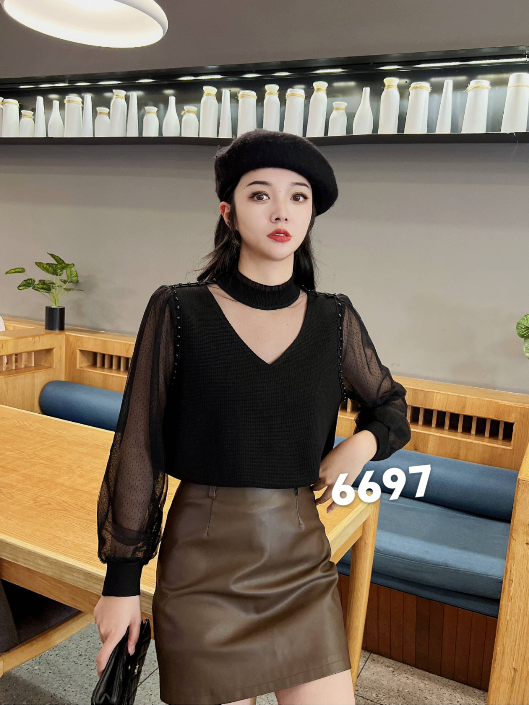 YANGSHANG 显瘦洋气修身V领网红法式长袖打底衫 Z26697