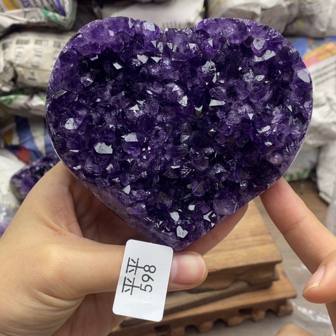 未镶嵌水晶大型摆件（非配饰）