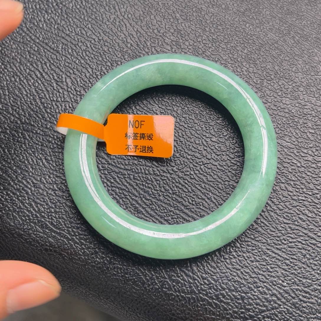 未镶嵌手镯翡翠容*5455. 32