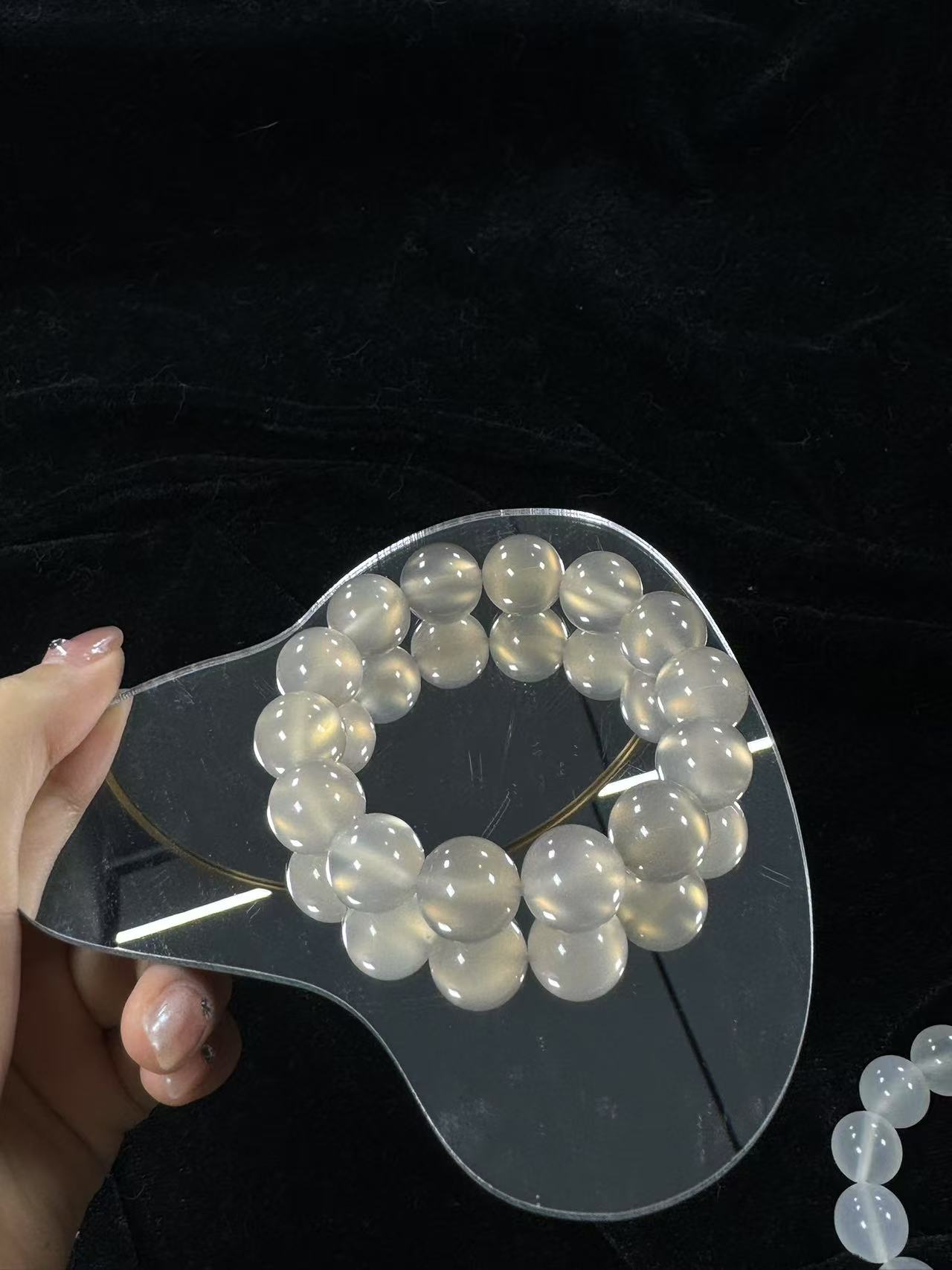 【天然玛瑙玉髓】13-14m圆珠手串，女款，天然色，无染色，无酸洗@