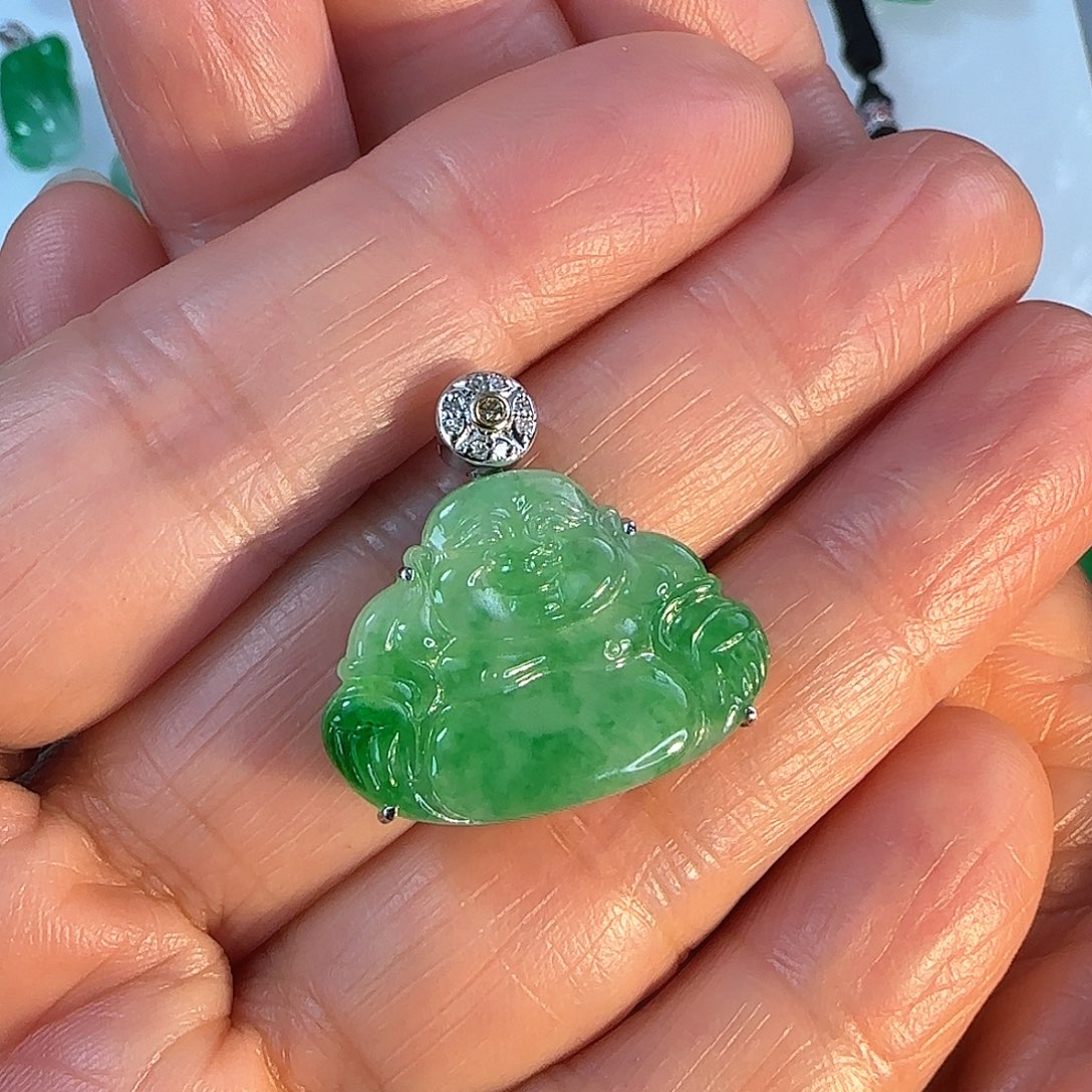 翡翠颈饰18K金镶嵌佛公