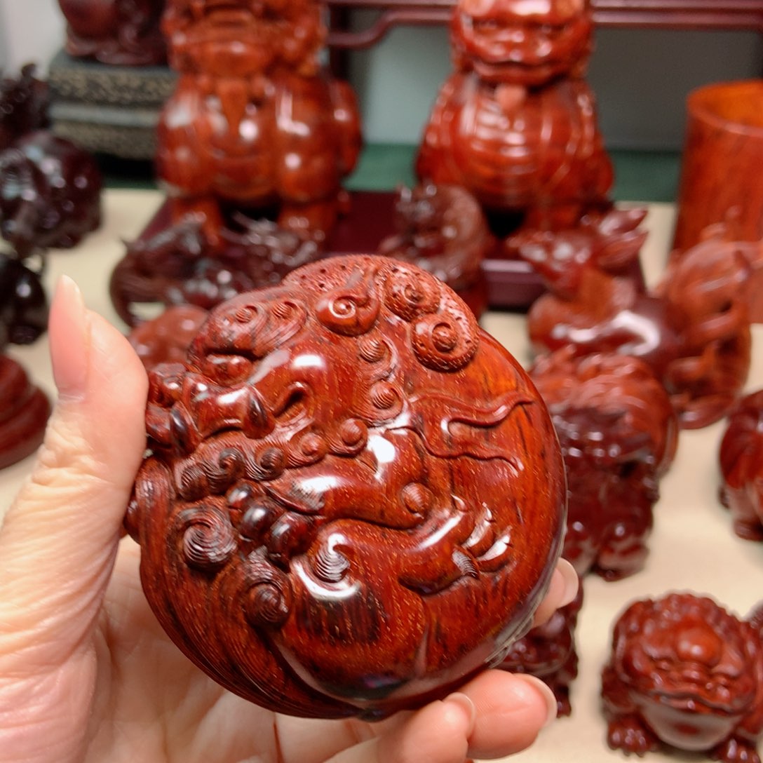 檀香紫檀（小叶紫檀）罗*磊