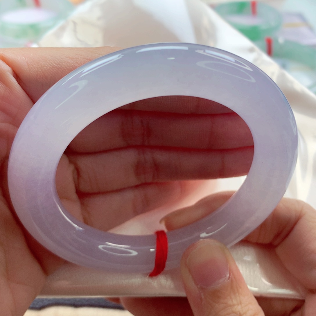 翡翠手镯（圆镯）未镶嵌冰粉紫A