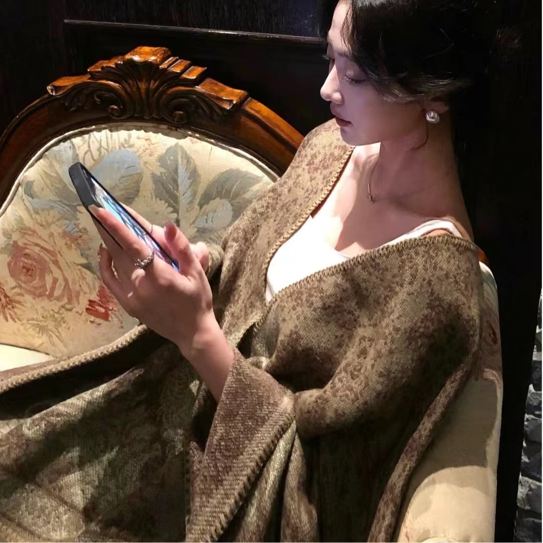 大款秋季格子四季秋冬披肩