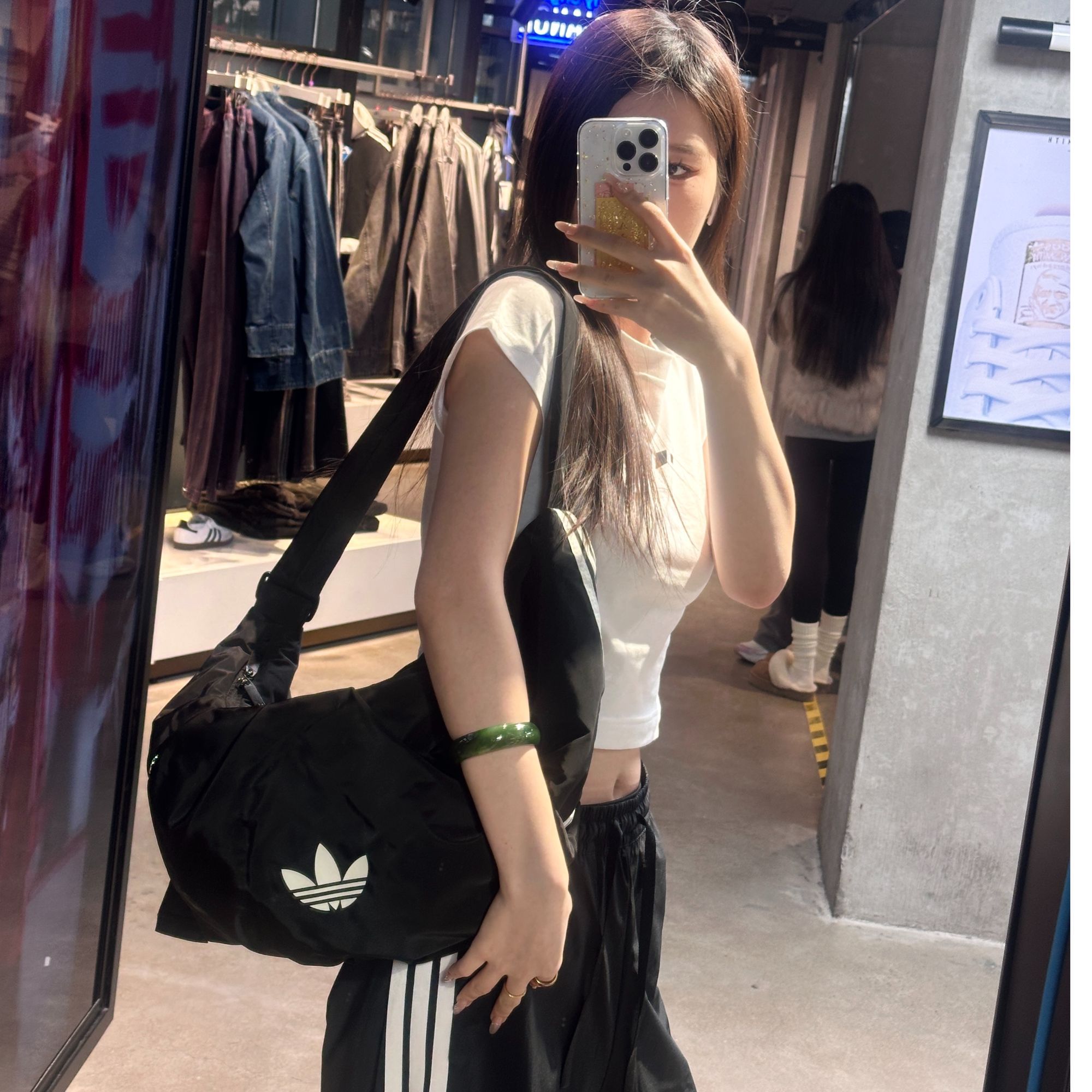 adidas/阿迪达斯 大号简约百搭运动单肩云朵包KA9271