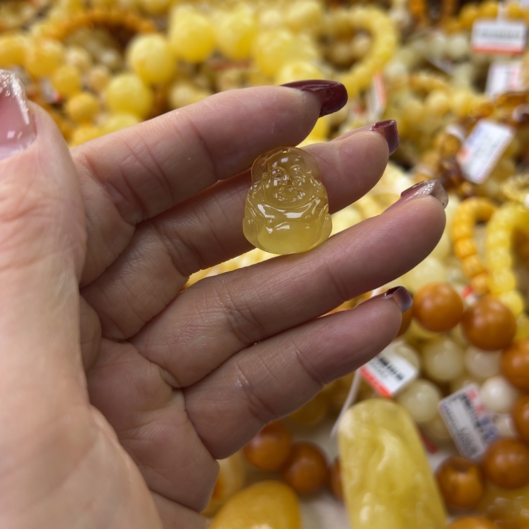 琥珀珠宝奇石未镶嵌