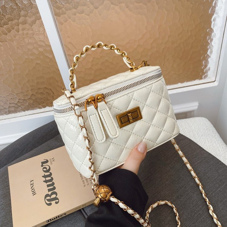 箱包女士包袋无PU单肩斜挎手提包小众拉链中青年女菱格百搭洋气