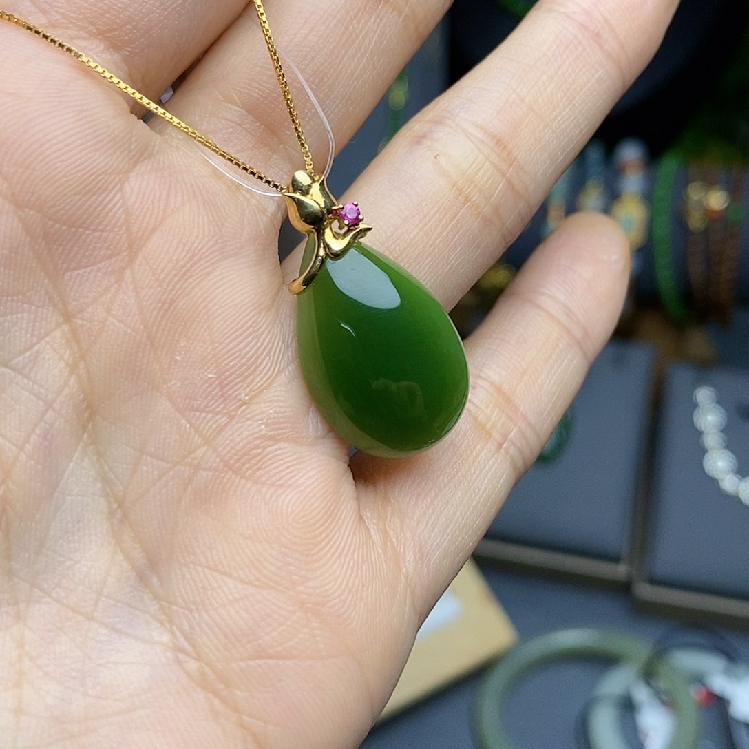 和田玉颈饰18K金镶嵌cs