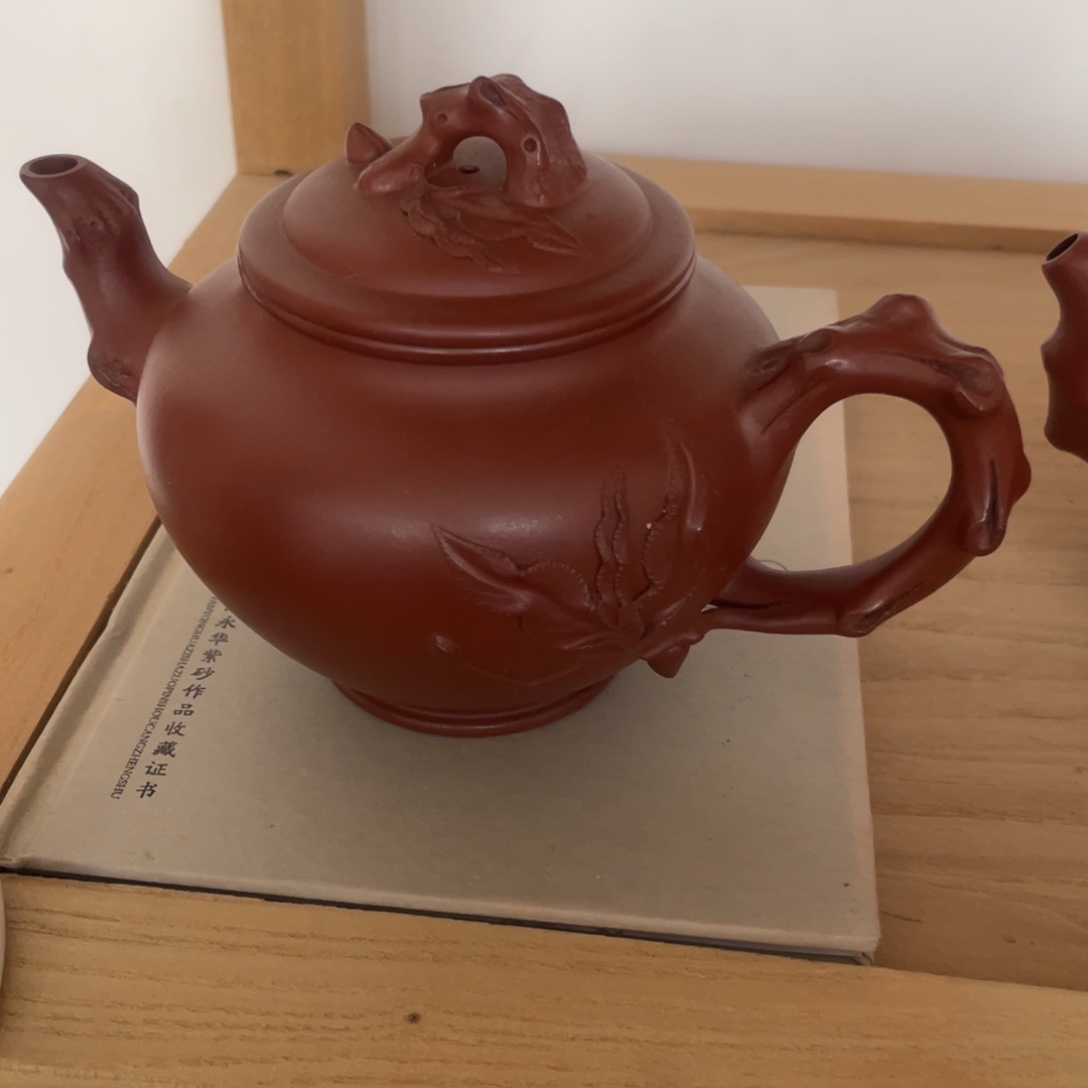 山***楂紫砂茶壶紫砂艺术作品