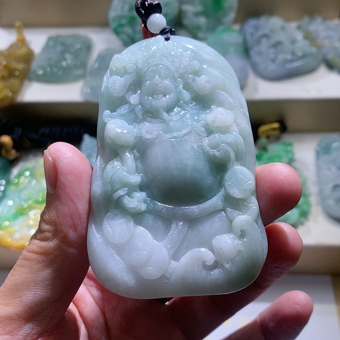 【闪购商品】翡翠颈饰未镶嵌财神