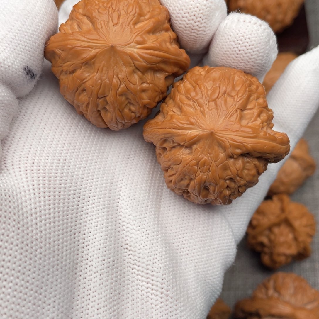 文玩核桃把件40平谷铁锤