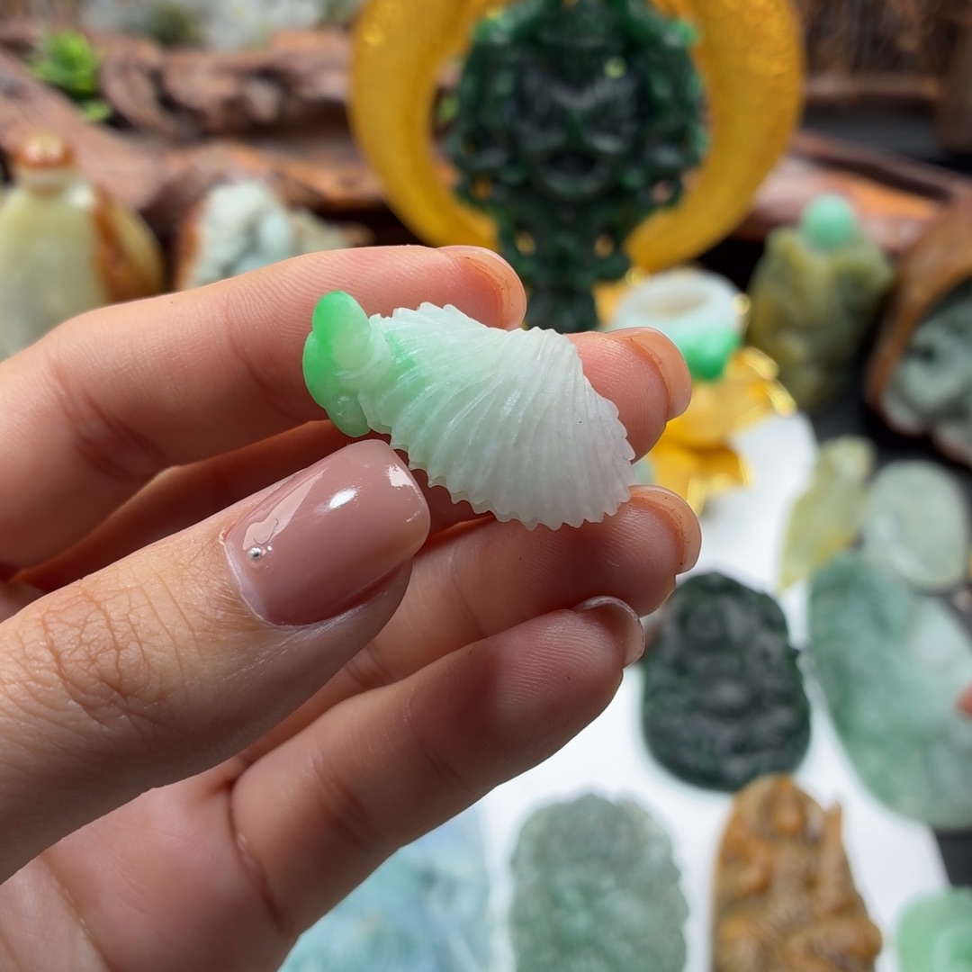 定制翡翠未镶嵌翡翠