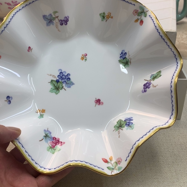 瓷片这些都是一个人